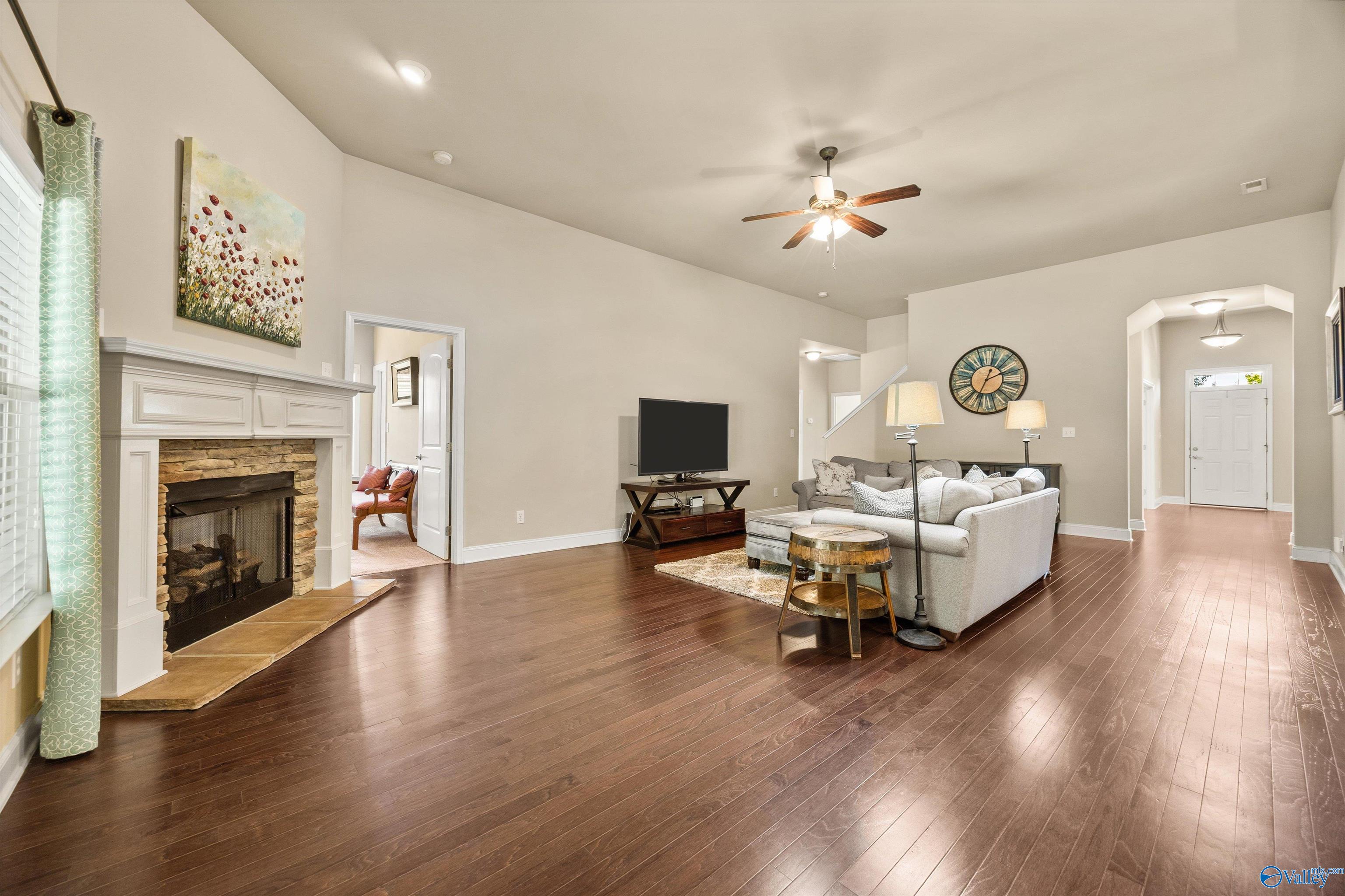 136 Bilton Drive, Harvest, Alabama image 4