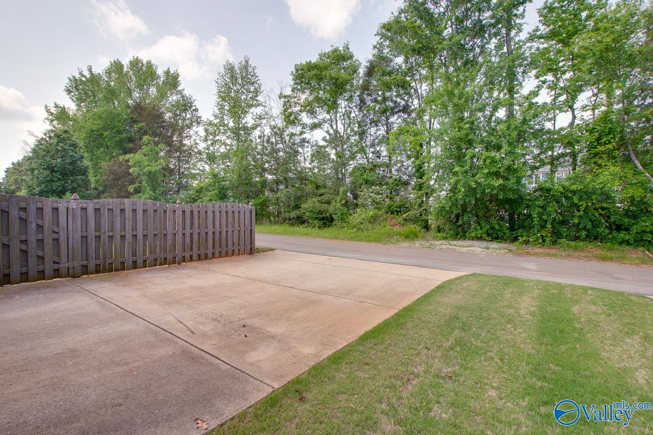 16 Cypress Point Drive, Huntsville, Alabama image 36