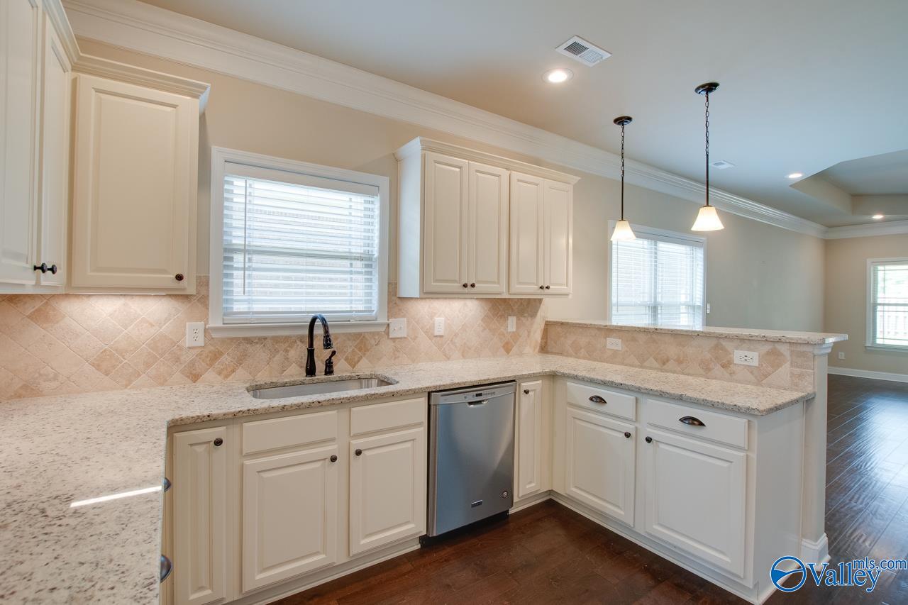16 Cypress Point Drive, Huntsville, Alabama image 9