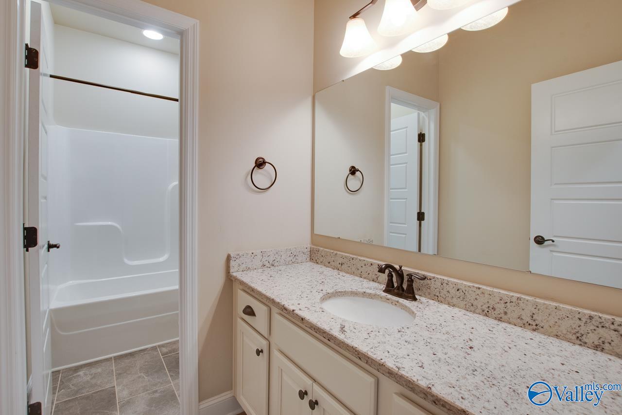 16 Cypress Point Drive, Huntsville, Alabama image 31