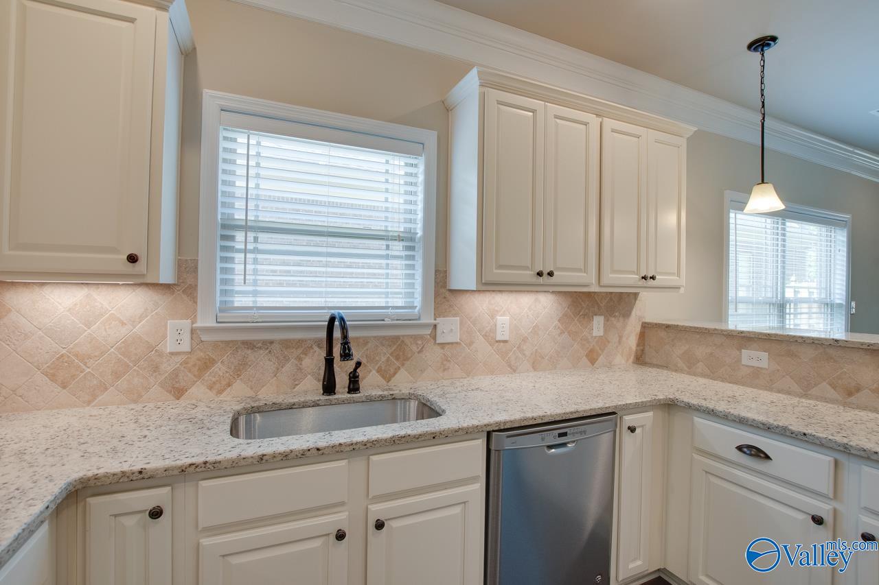 16 Cypress Point Drive, Huntsville, Alabama image 10