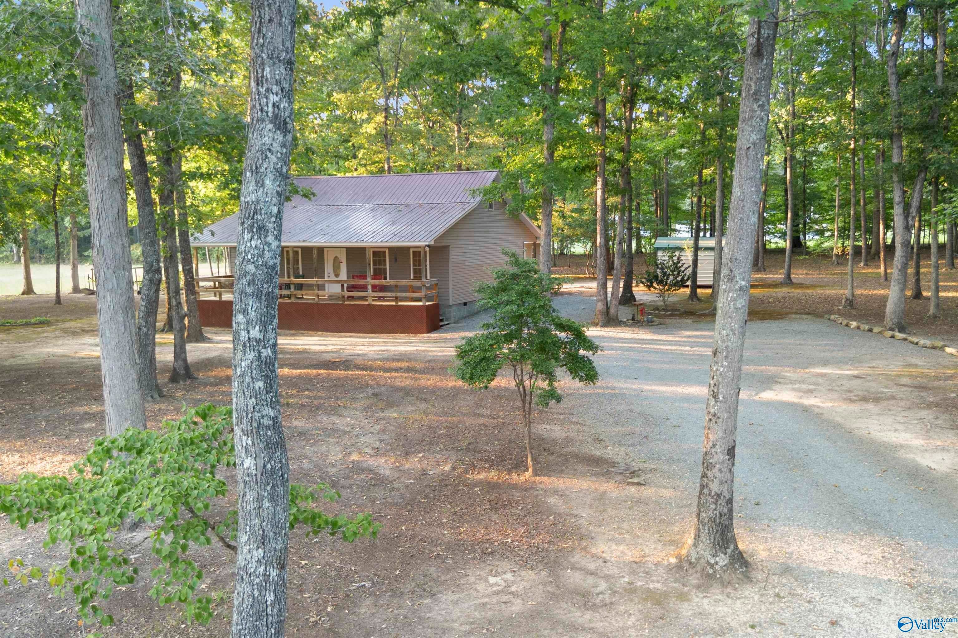 106 County Road 1917