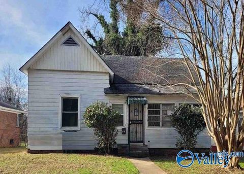 Homes For Sale - 4624 Court R<br/> Birmingham, AL 35208