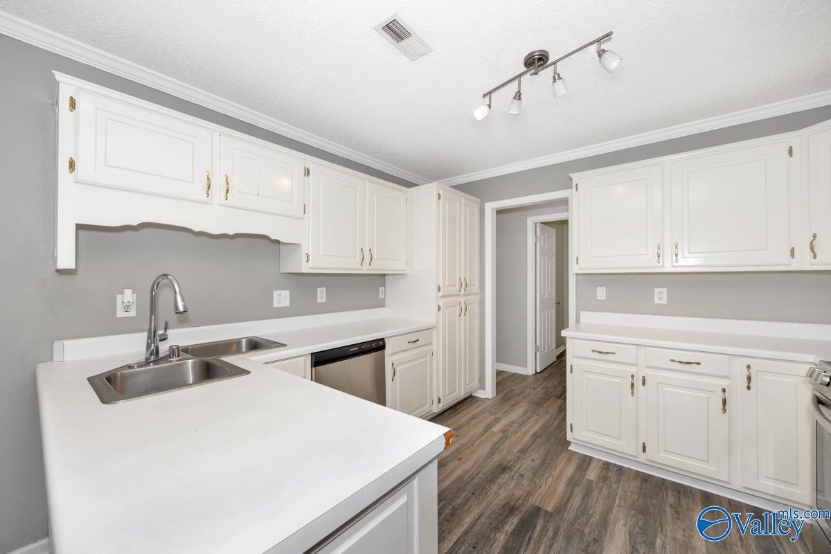 106 Claytor Lane, Madison, Alabama image 12