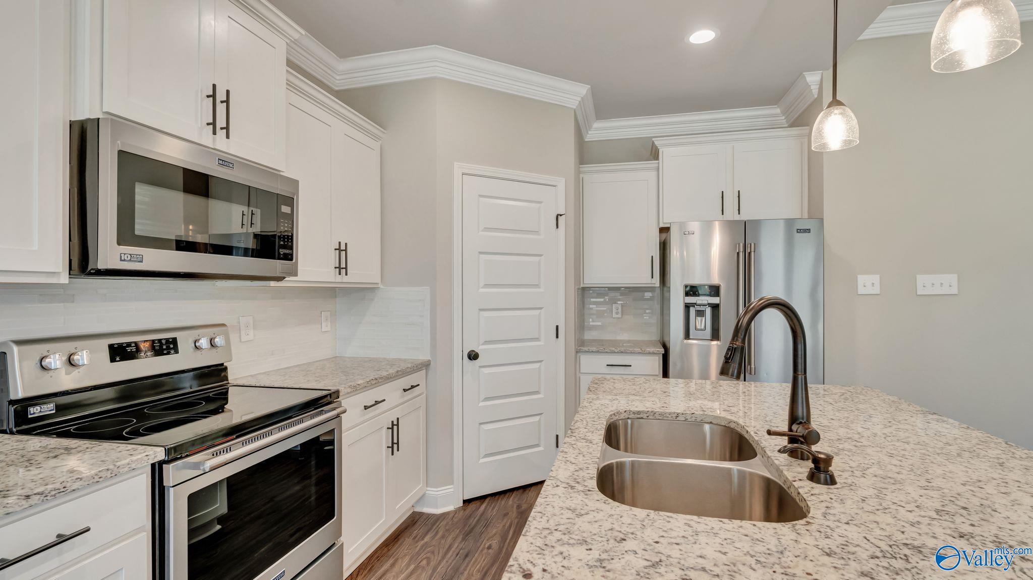 124 Midpark Drive, Meridianville, Alabama image 11
