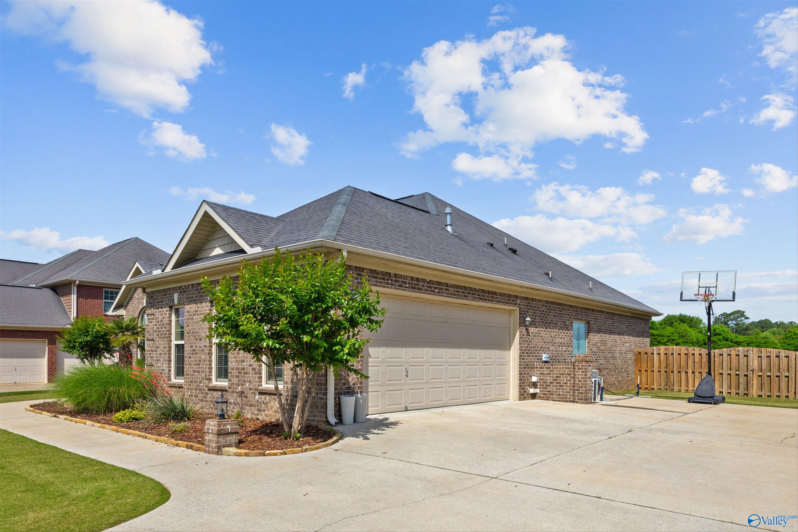 225 Nettles Drive, Madison, Alabama image 4