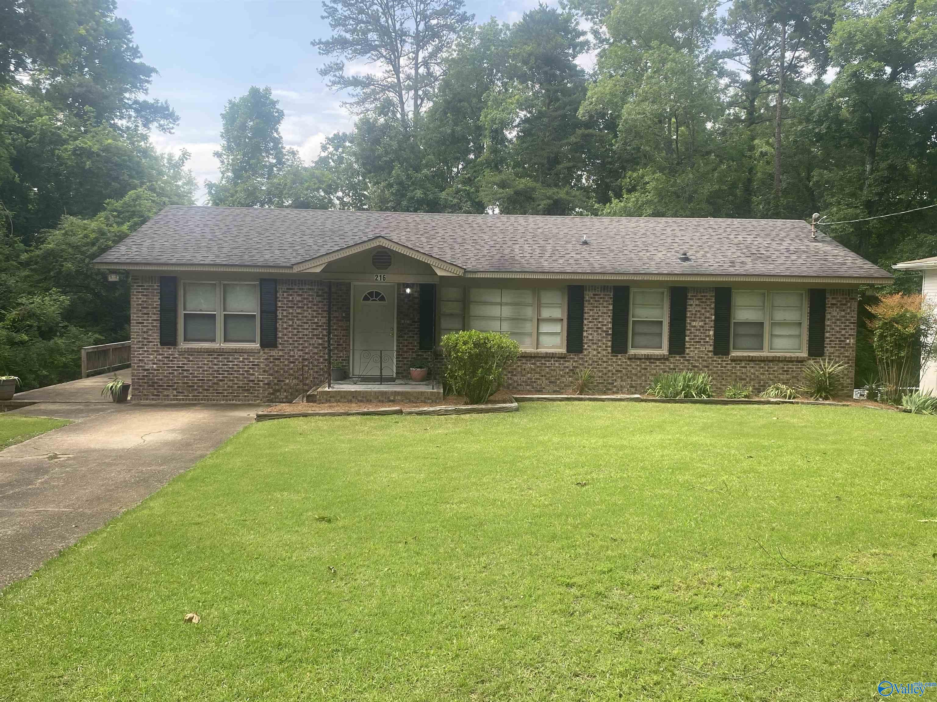 216 Carol Avenue, Gadsden, Alabama image 1
