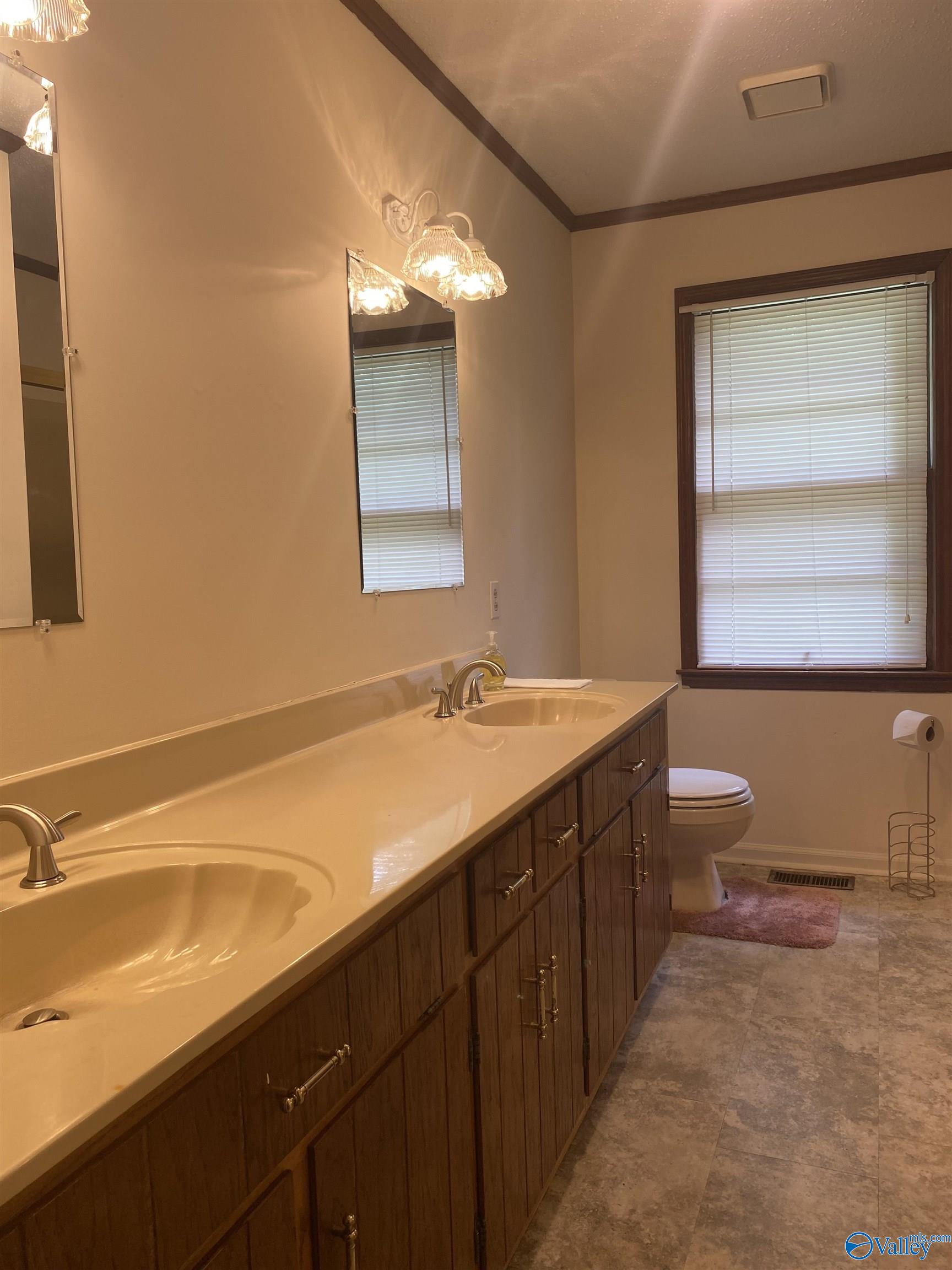 216 Carol Avenue, Gadsden, Alabama image 13