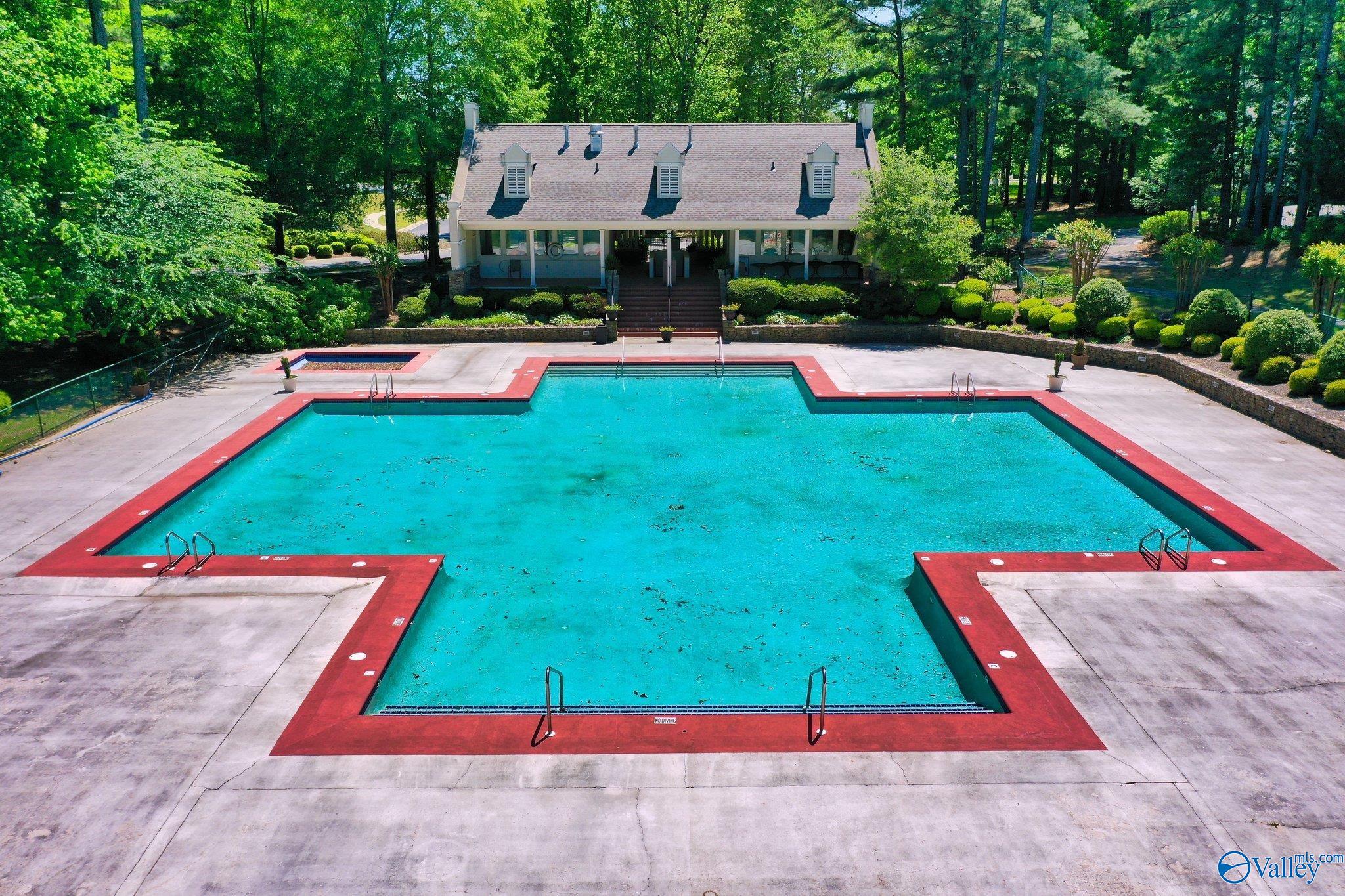 1439 Cherokee Ridge Drive, Union Grove, Alabama image 19