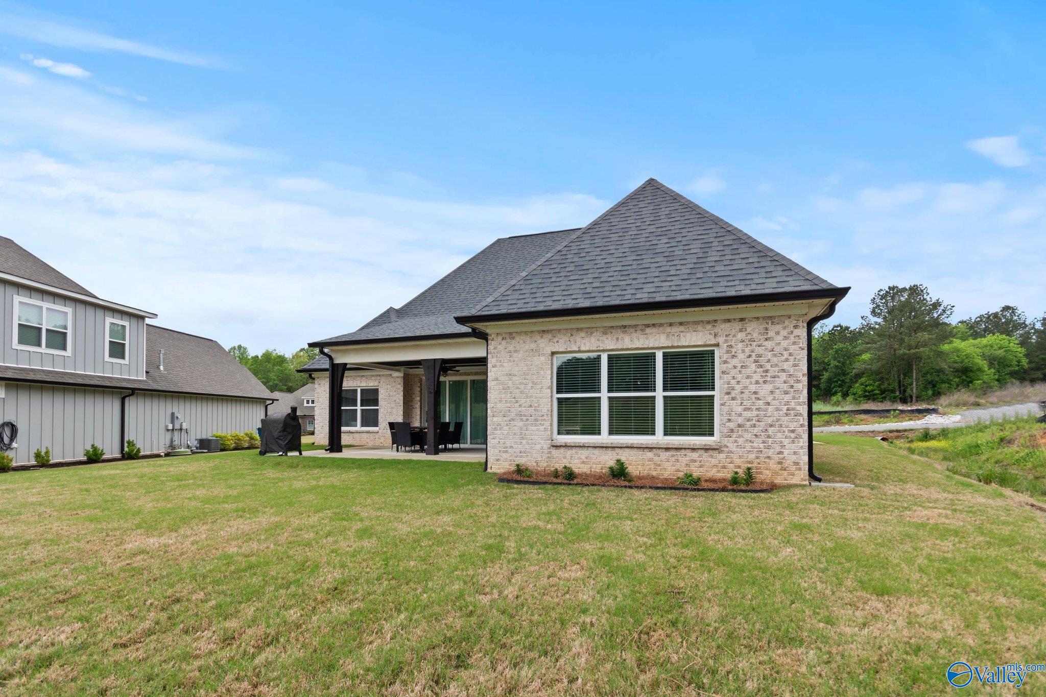 1439 Cherokee Ridge Drive, Union Grove, Alabama image 23