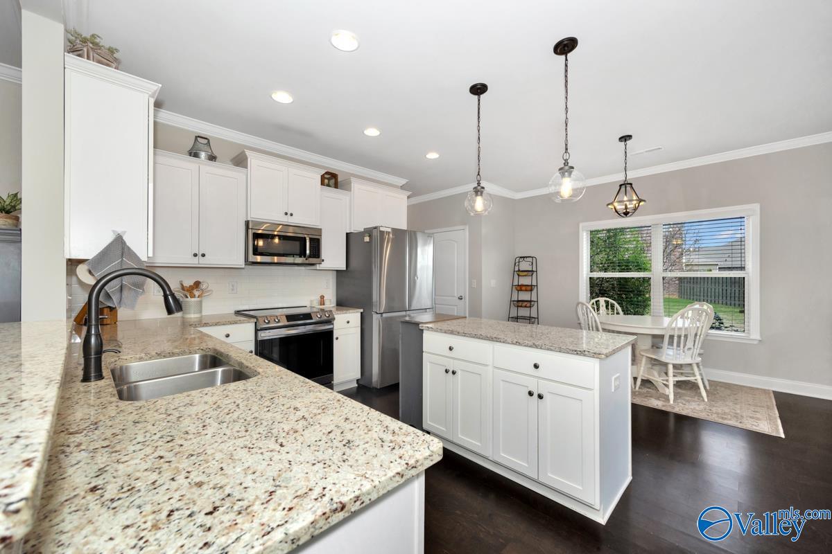 3107 Magnolia Leaf Circle, Owens Cross Roads, Alabama image 12