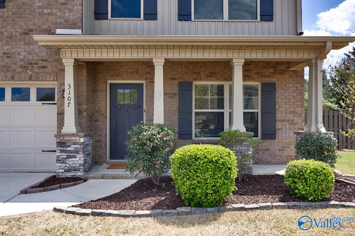 3107 Magnolia Leaf Circle, Owens Cross Roads, Alabama image 3