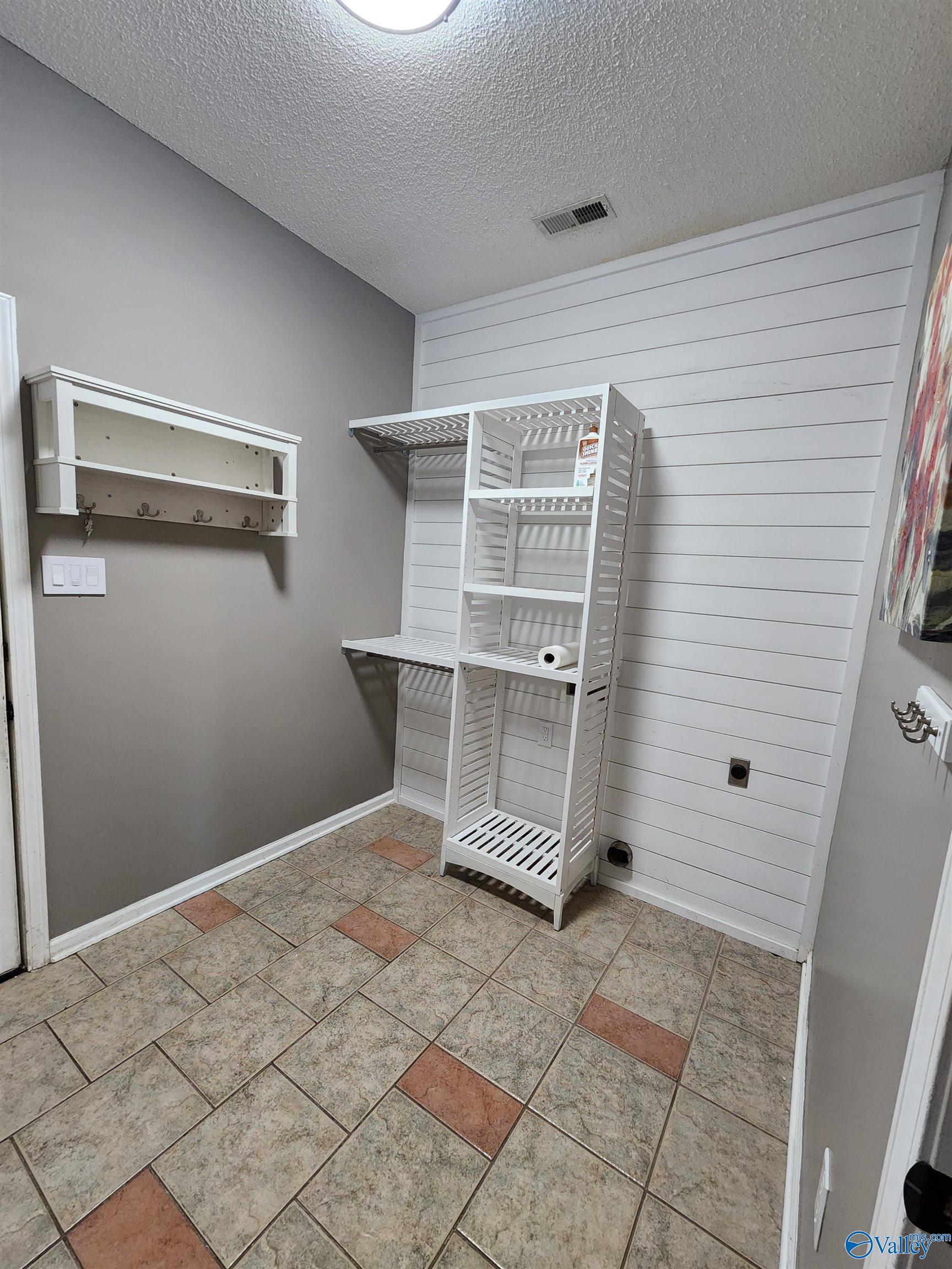 2909 Carrington Drive, Decatur, Alabama image 21
