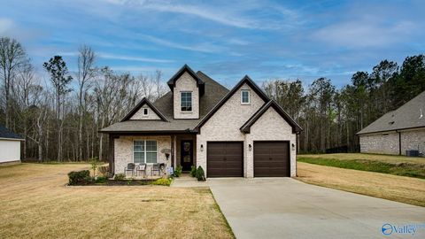 Photo of 1830 Cherokee Ridge Drive, Union Grove, AL 35175 (MLS # 21913579)