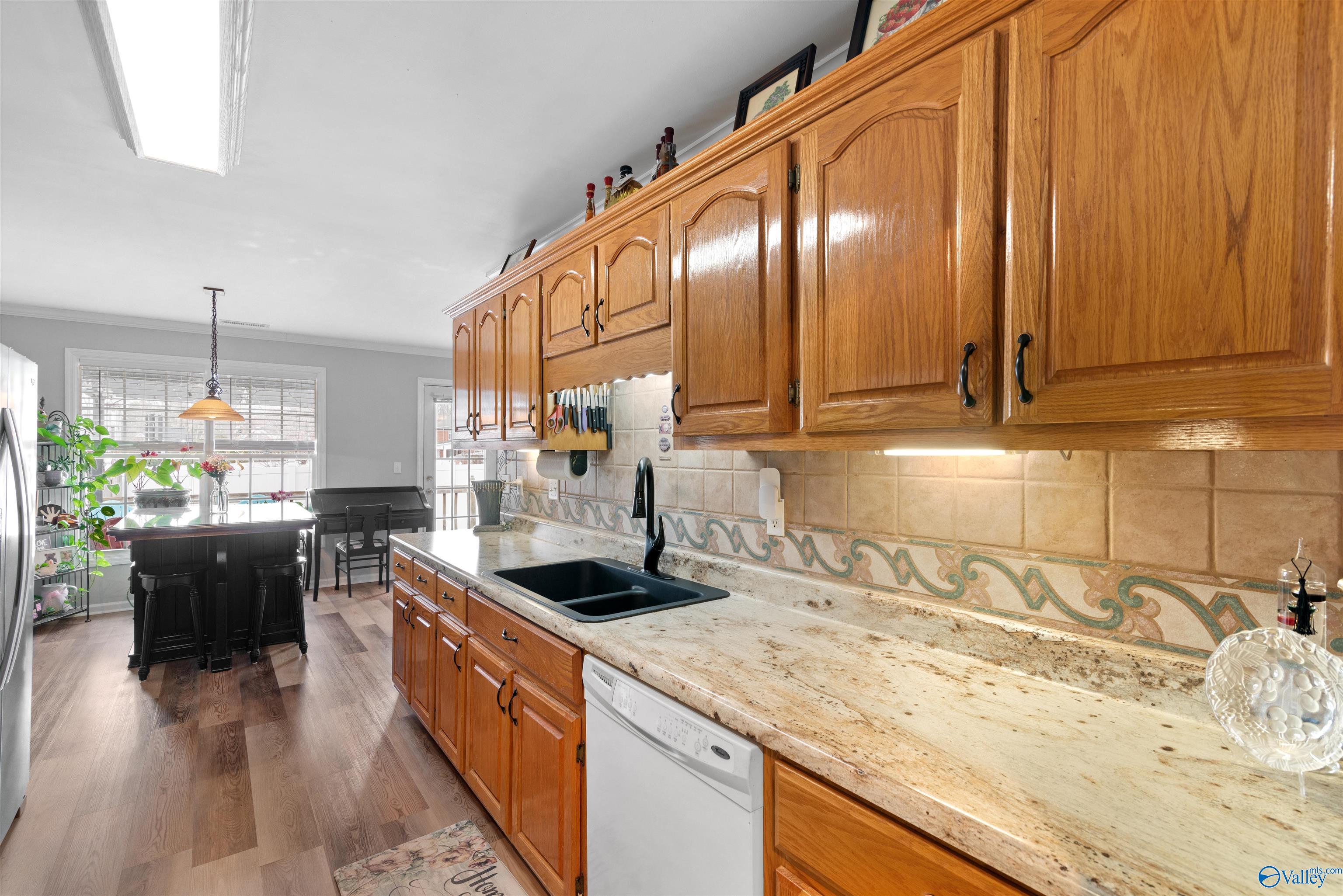 1305 Berrivine Drive, Hartselle, Alabama image 21