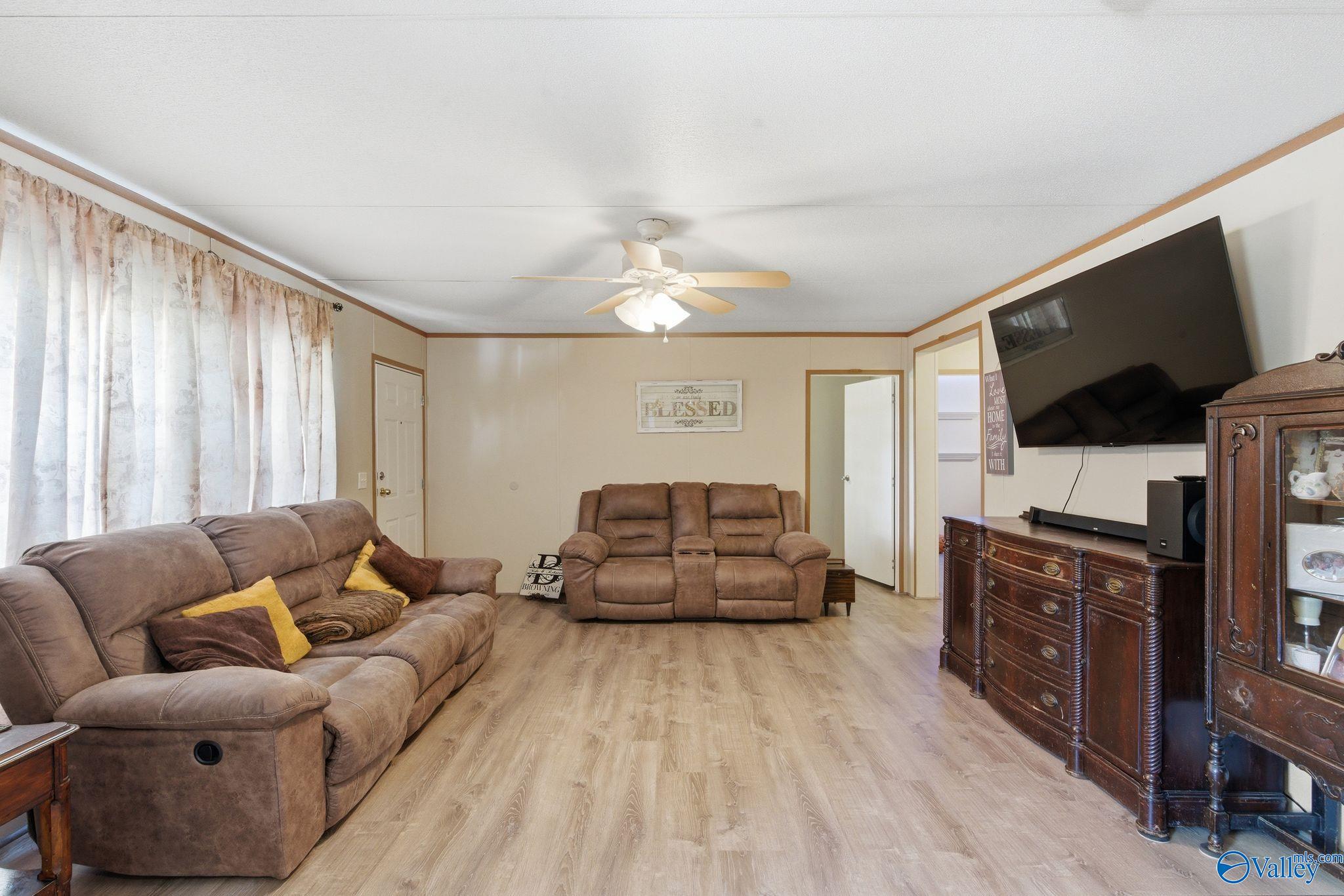 942 New Hope Cedar Point Rd
