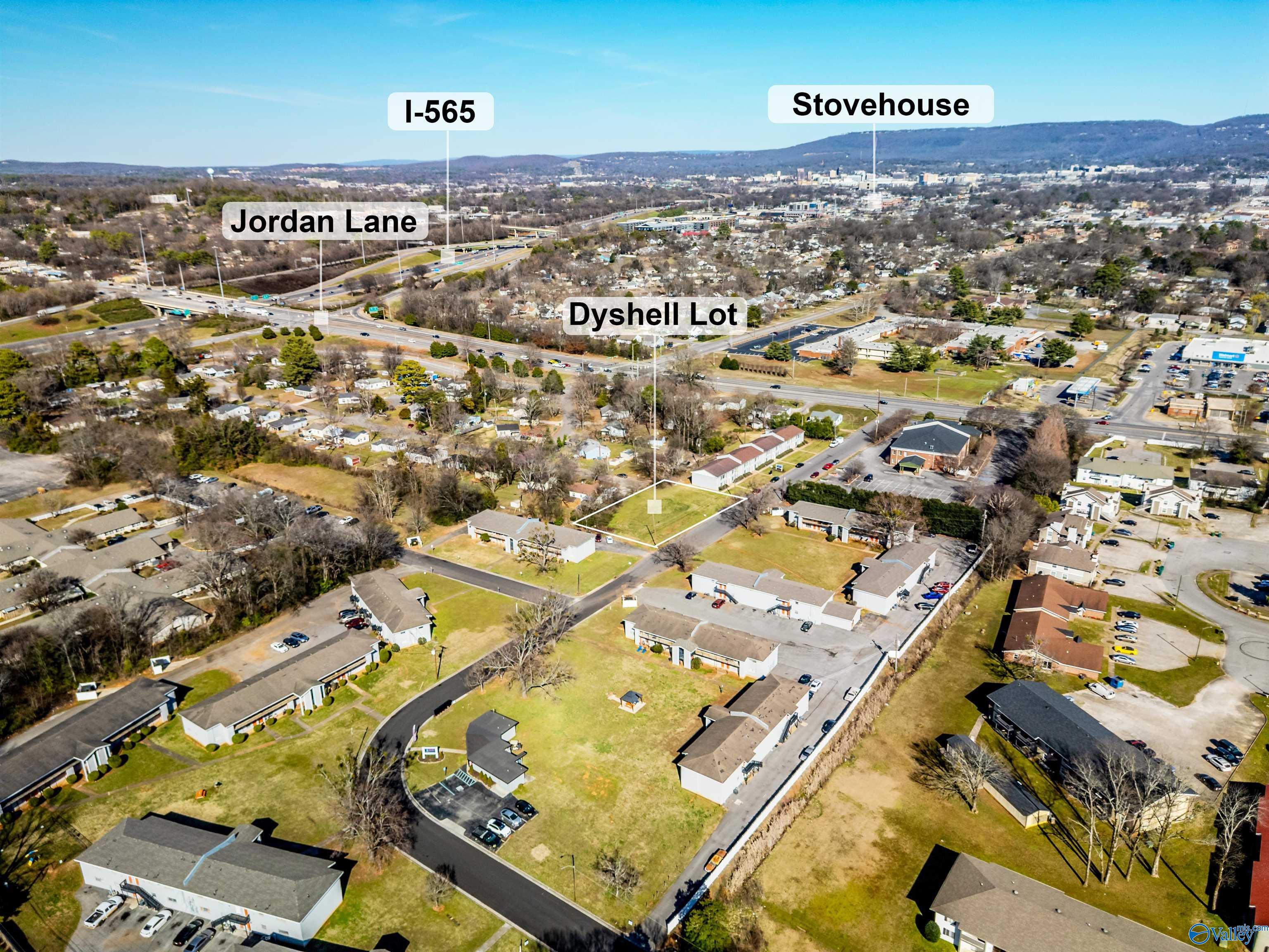 - Dyshel Drive, Huntsville, Alabama image 13