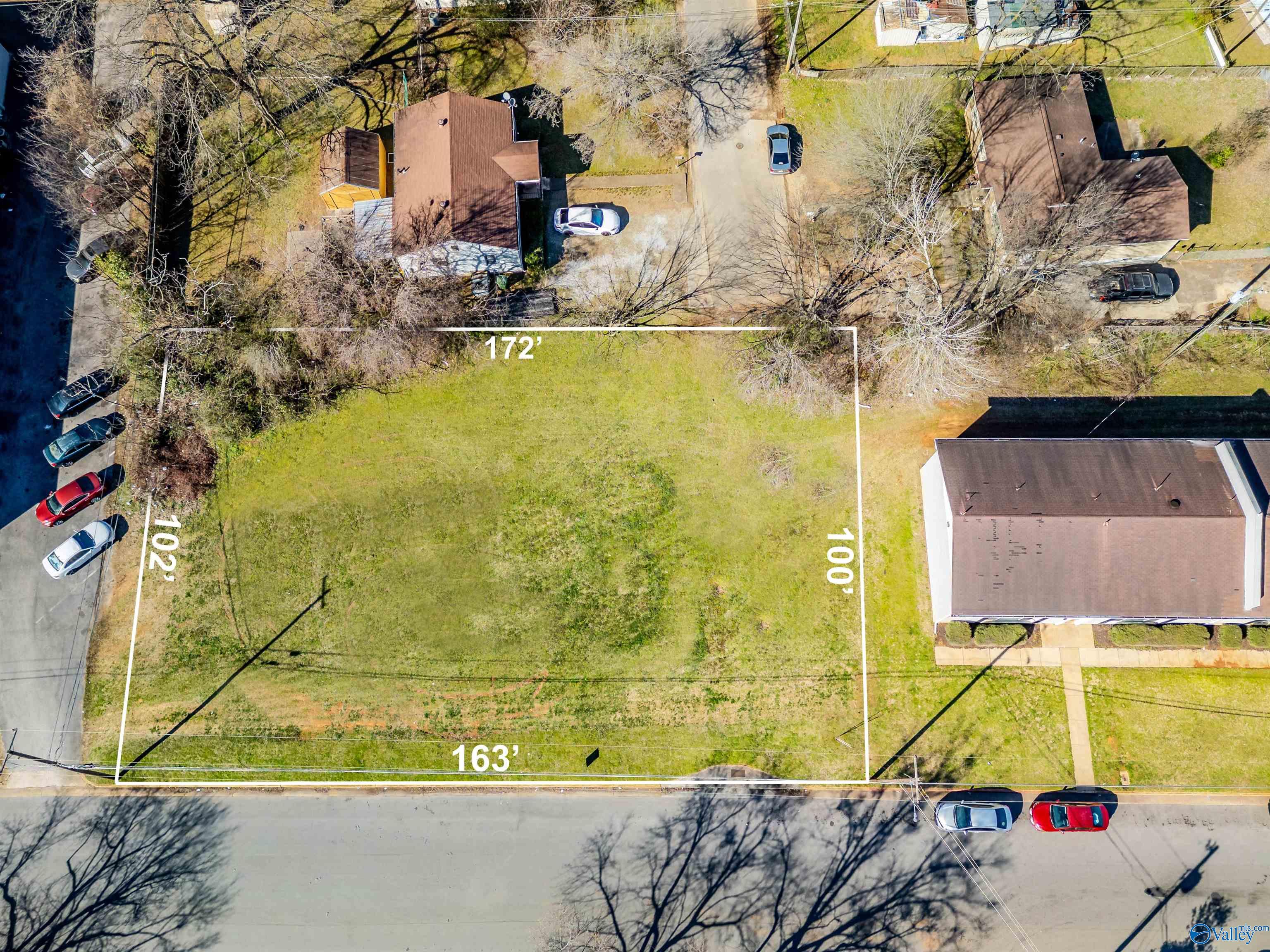 - Dyshel Drive, Huntsville, Alabama image 2