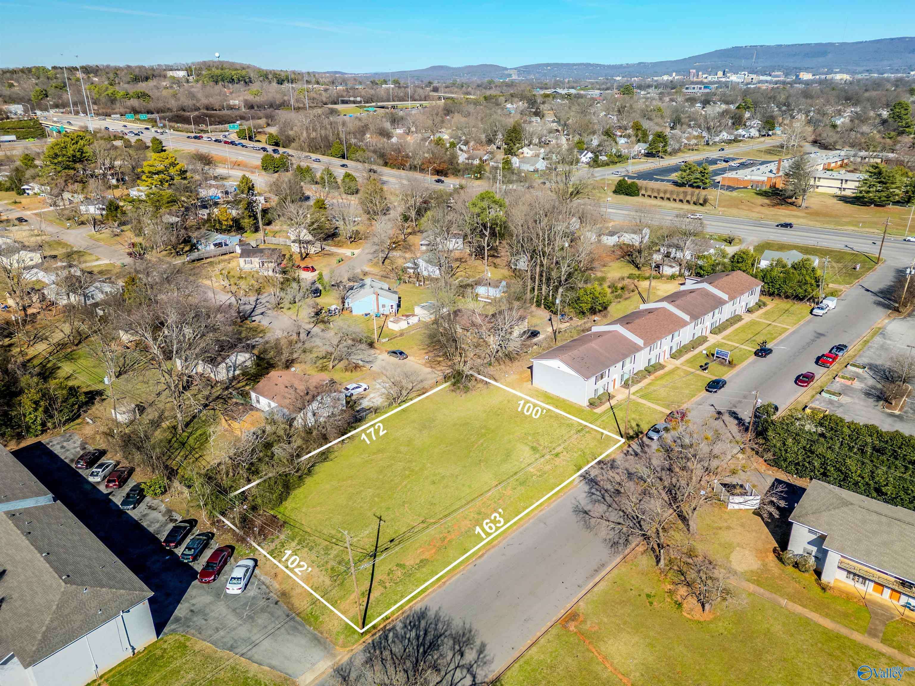 - Dyshel Drive, Huntsville, Alabama image 20