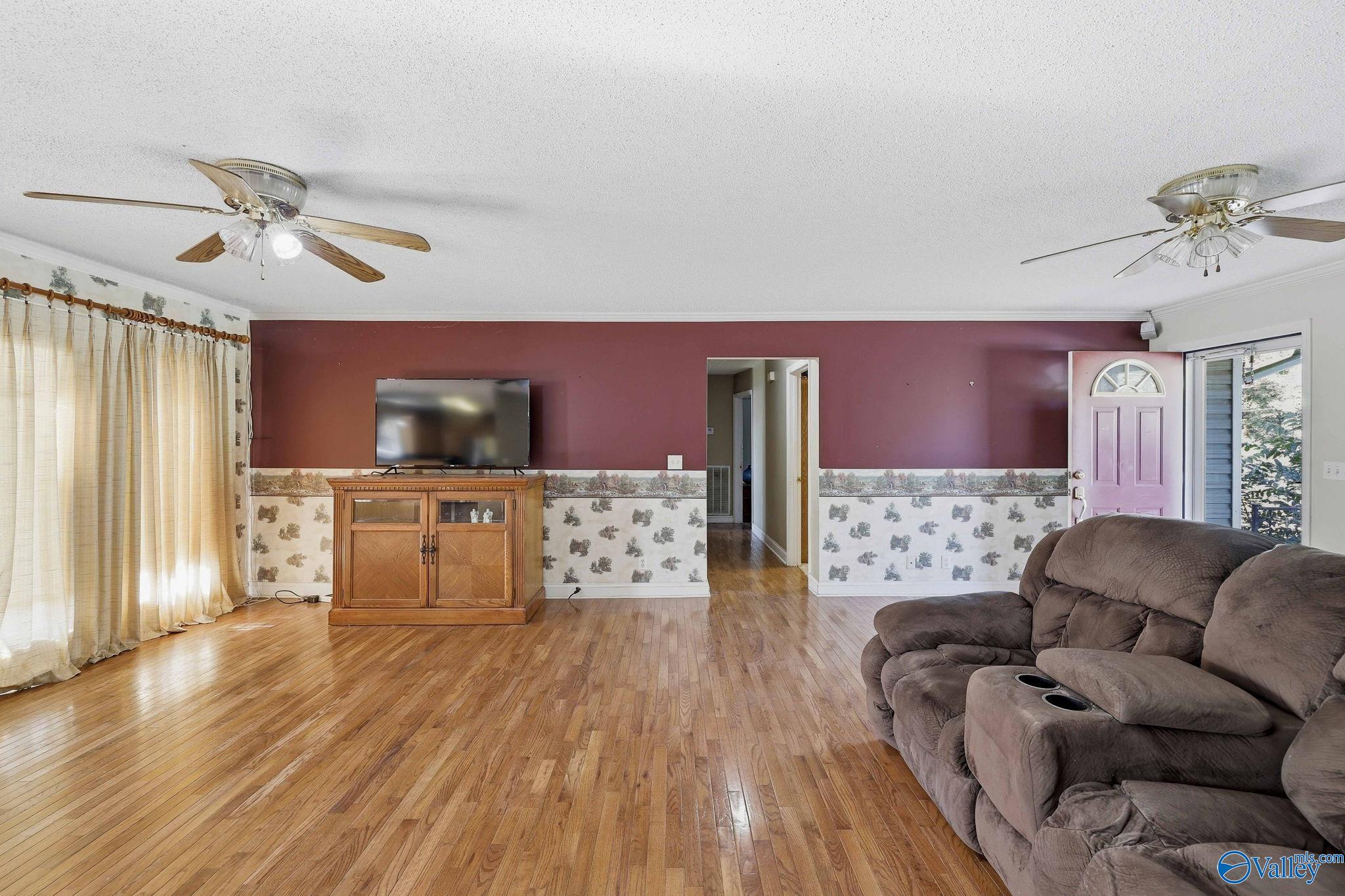4718 Oneonta Cut-Off Road, Albertville