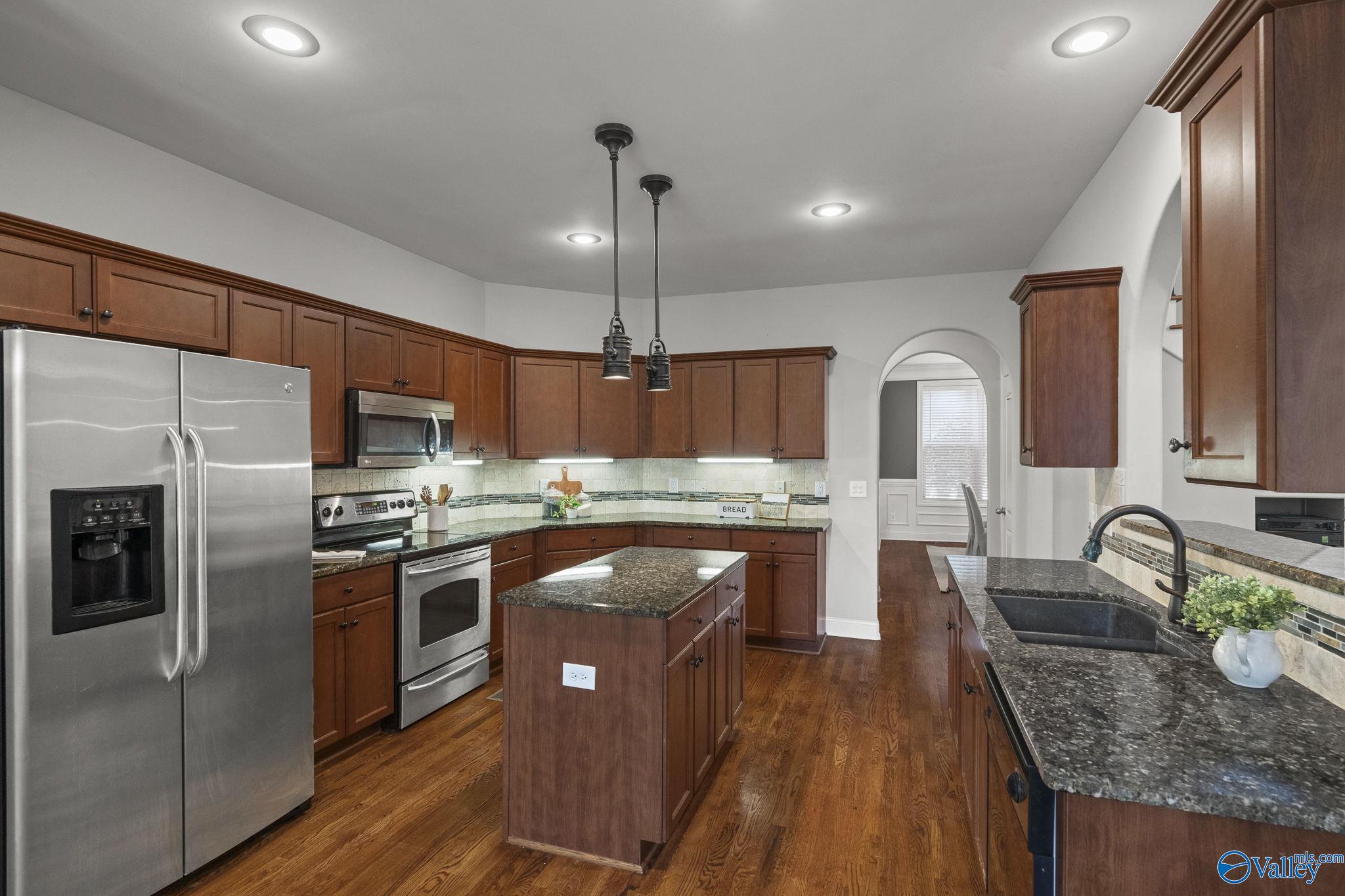 100 Spotted Fawn Road, Madison, Alabama image 8