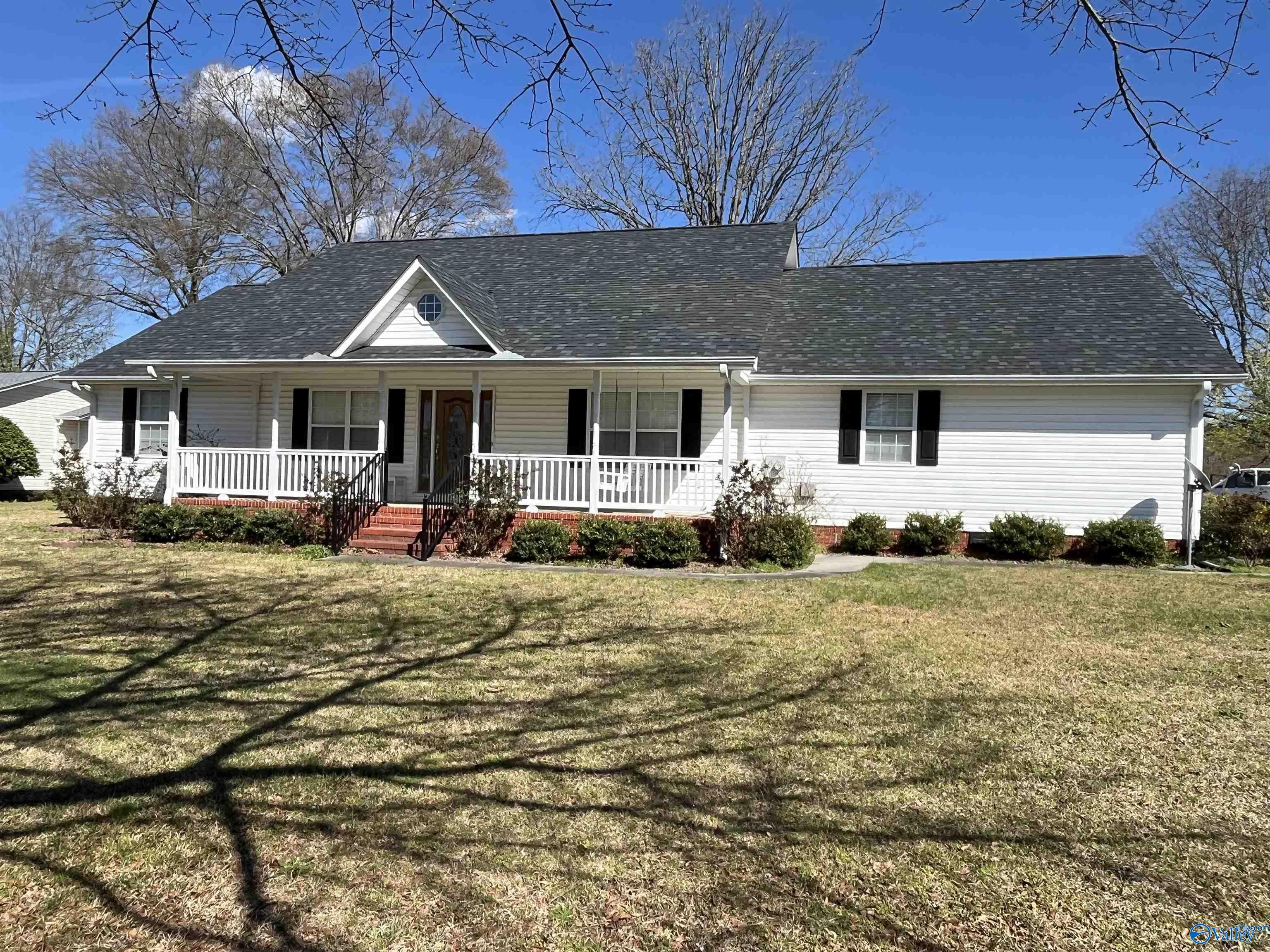 1306 Walnut Street, Albertville, Alabama image 1