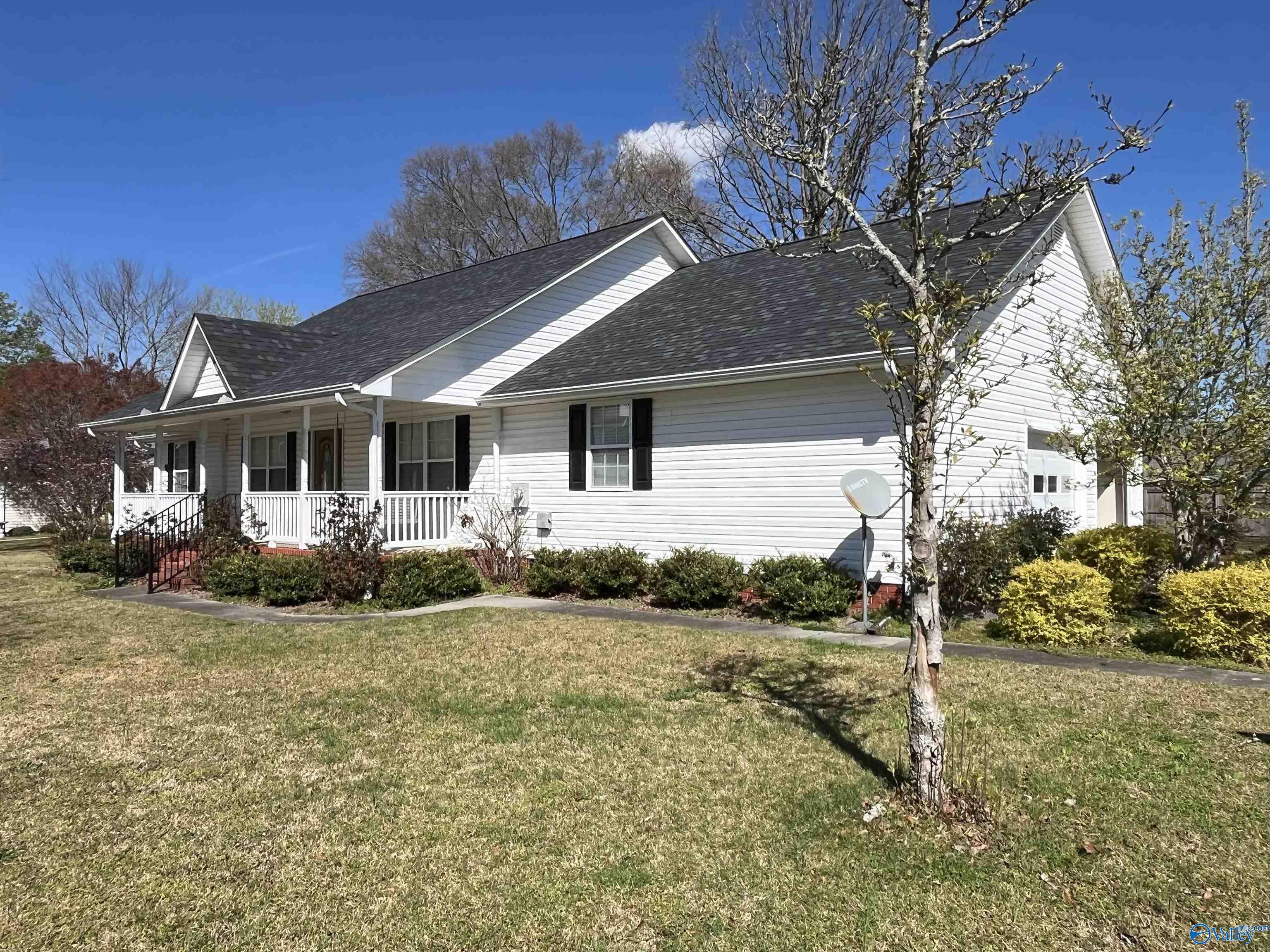 1306 Walnut Street, Albertville, Alabama image 2