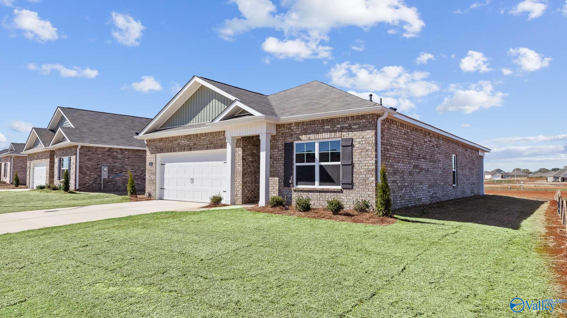 153 Keller Drive, Hazel Green, Alabama image 2