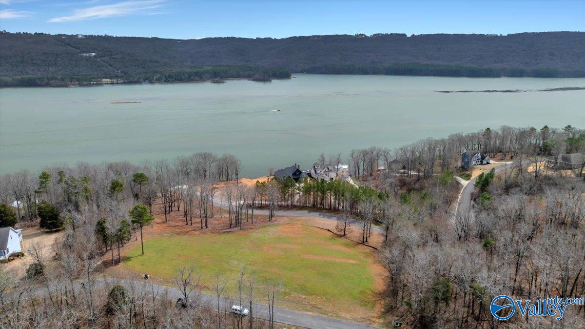 986 Monte Sano Drive, Scottsboro, Alabama image 6