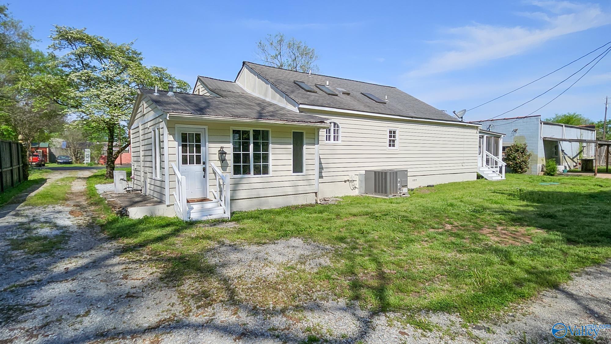 6804 Mooresville Road, Belle Mina, Alabama image 6