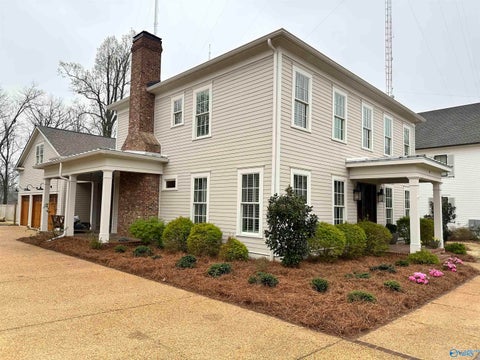 Homes For Sale - 4 Georgetta Drive<br/> Huntsville, AL 35801