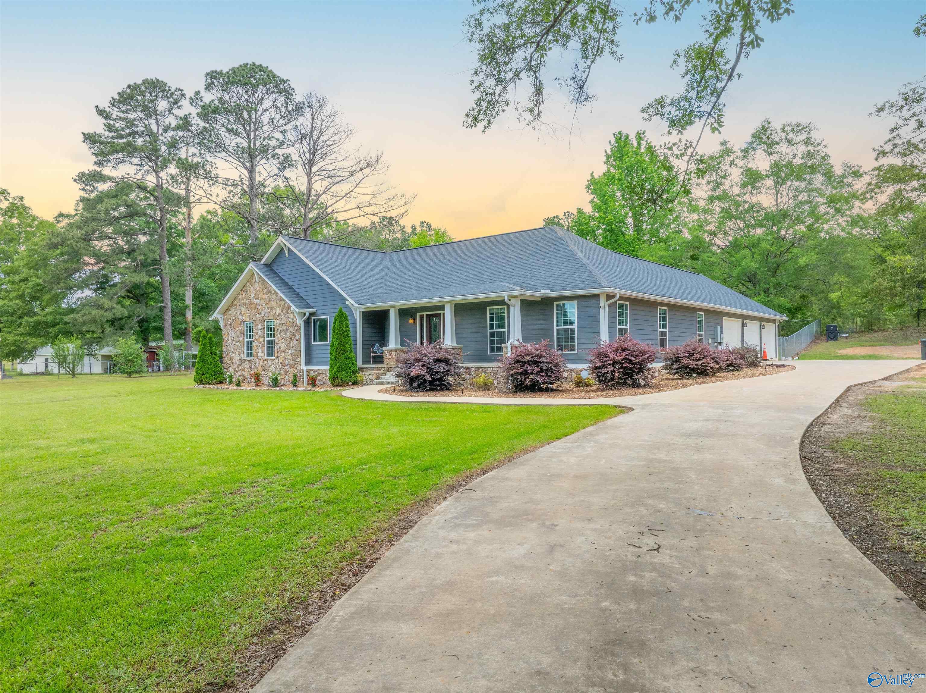 4198 Pilgrims Rest Road, Southside, Alabama image 3