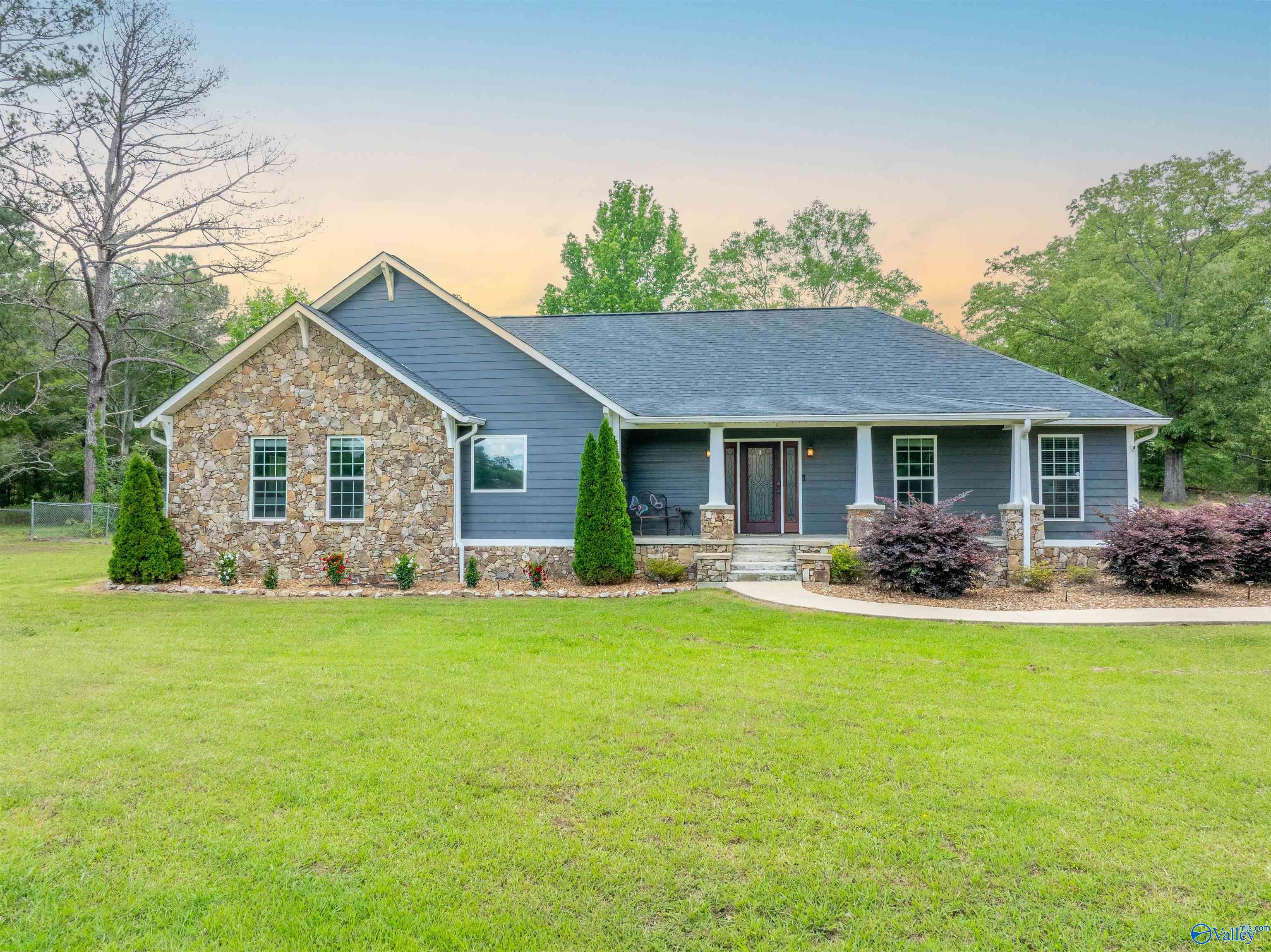 4198 Pilgrims Rest Road, Southside, Alabama image 1