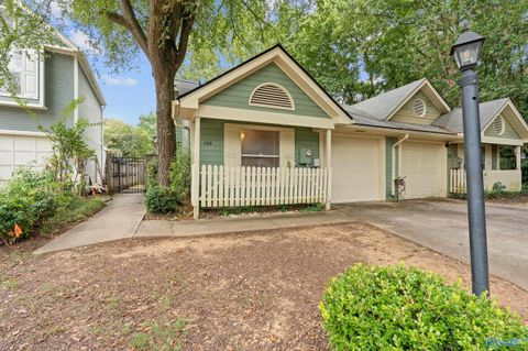 Townhouse For Rent - 120 Briargate Lane<br/> Madison, AL 35758