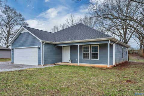 Homes For Sale - 245 Gurley Pike<br/> Gurley, AL 35748
