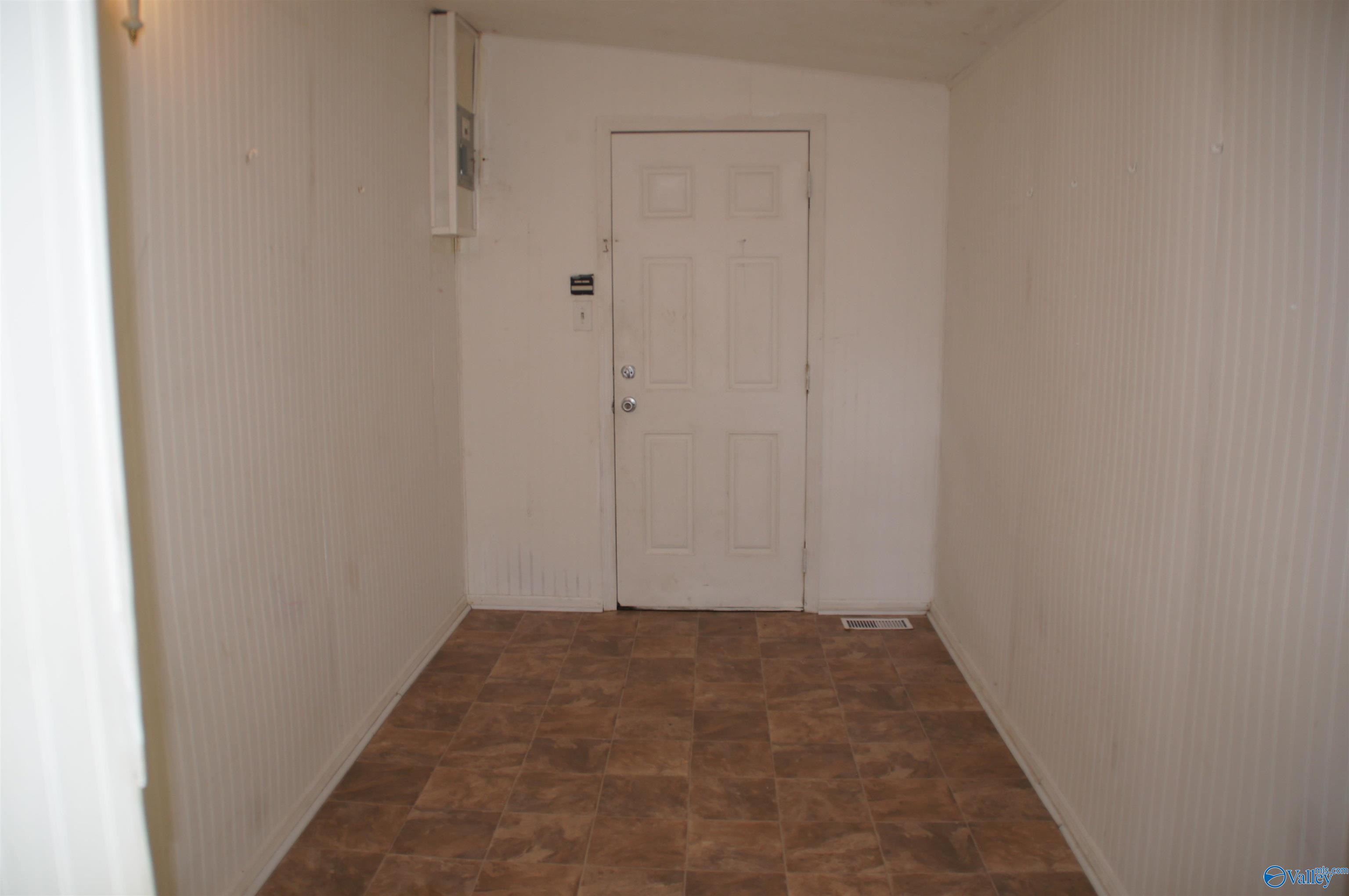 216 Nunnally Avenue, Gadsden, Alabama image 19