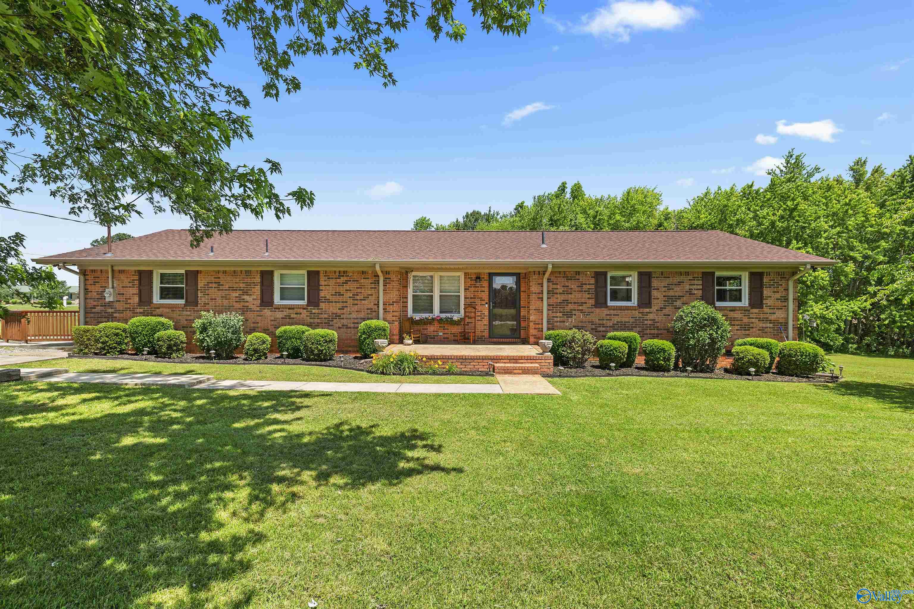 219 Opp Reynolds Road, Hazel Green, Alabama image 1