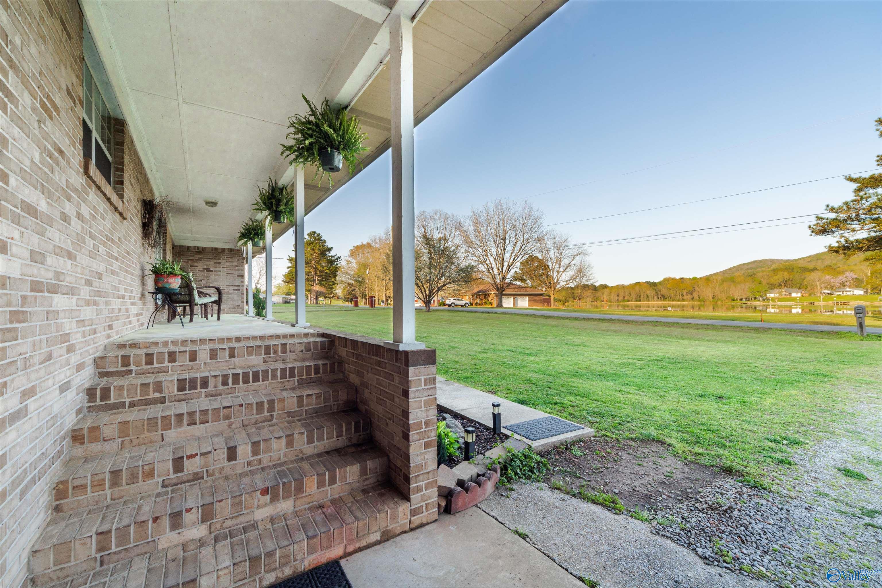 870 Rainbow Haven, Rainbow City, Alabama image 6