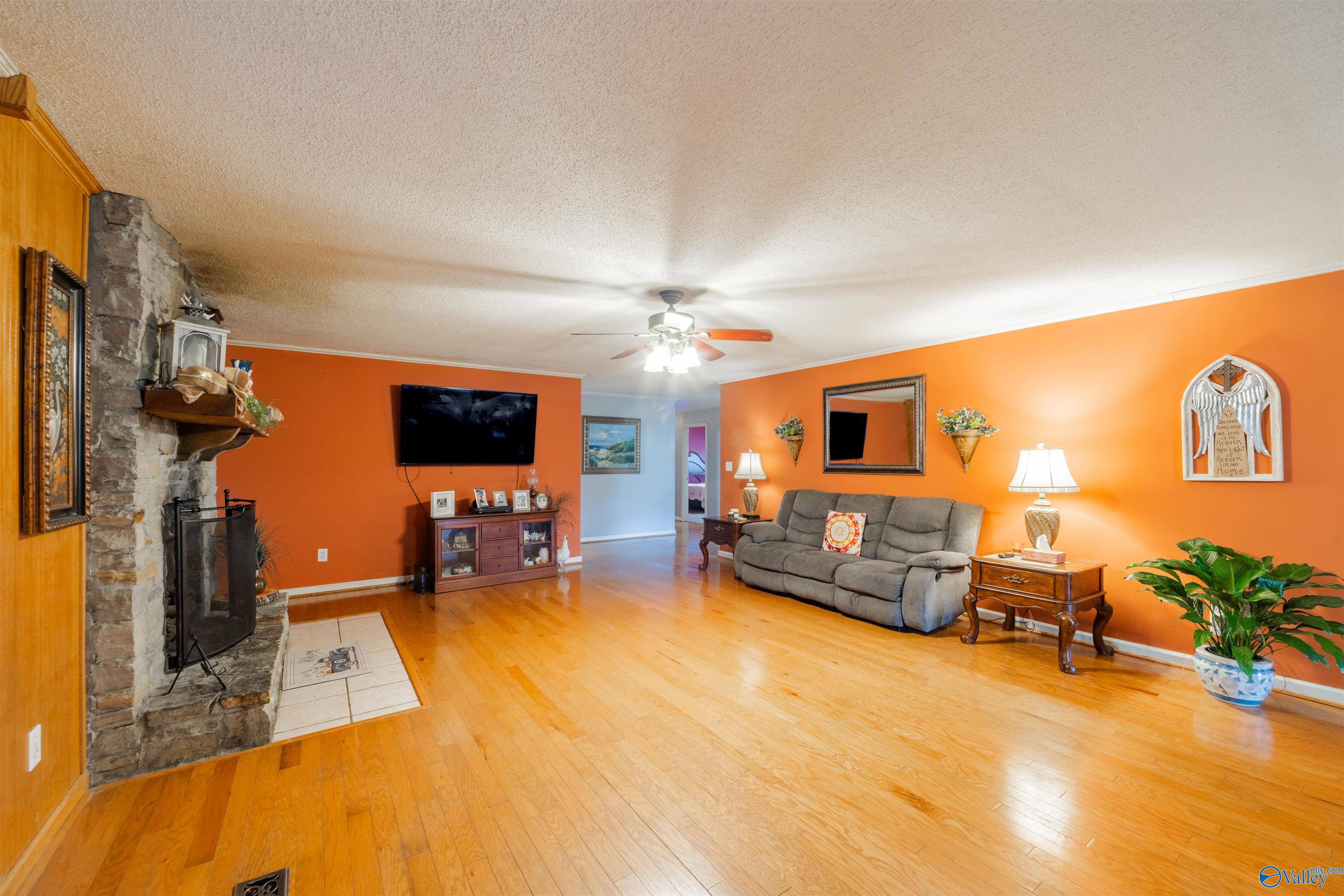 870 Rainbow Haven, Rainbow City, Alabama image 19