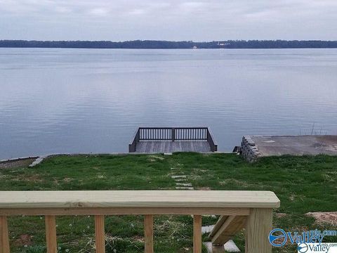 Homes For Rent - 6084 Bay Village Drive<br/> Athens, AL 35611