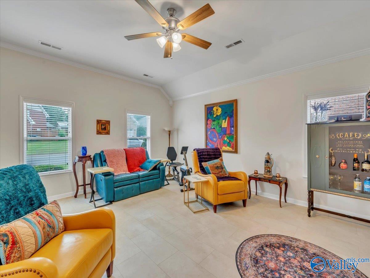 986 Tracey Lane, Decatur, Alabama image 12