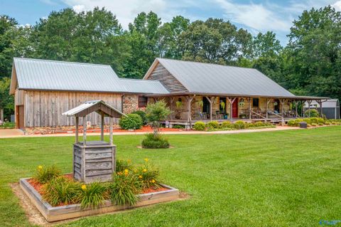 Homes For Sale - 875 County Road 76<br/> Cherokee County, Centre, AL 35960