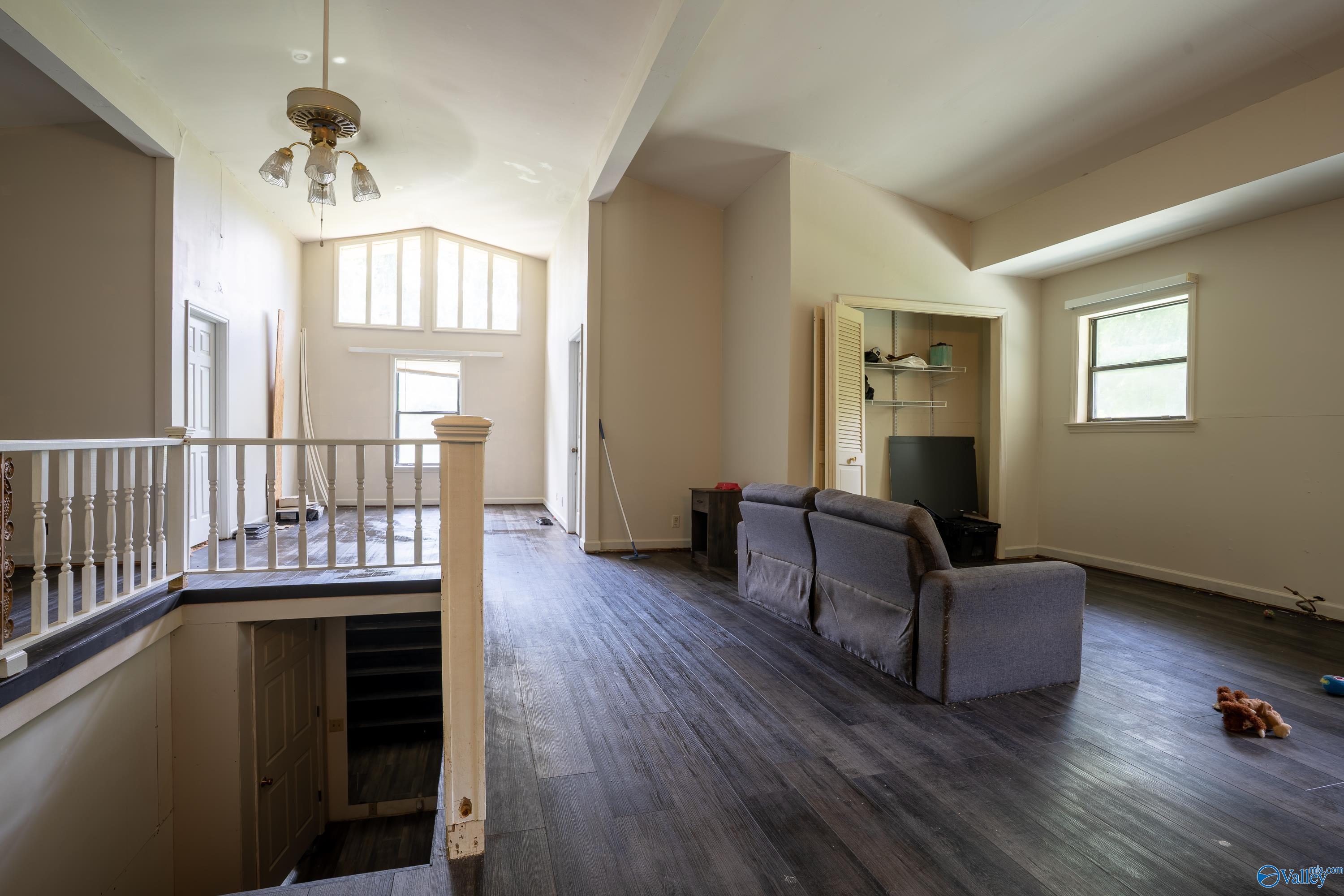 Bryant, Alabama 35958, United States, 11 Bedrooms Bedrooms, ,5 BathroomsBathrooms,Residential,Active,164280