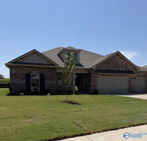 Homes For Rent - 22636 Donahue Drive<br/> Athens, AL 35613