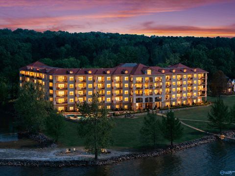 Condo For Sale - 12100 Two Rivers Drive #PH-E<br/> Athens, AL 35611