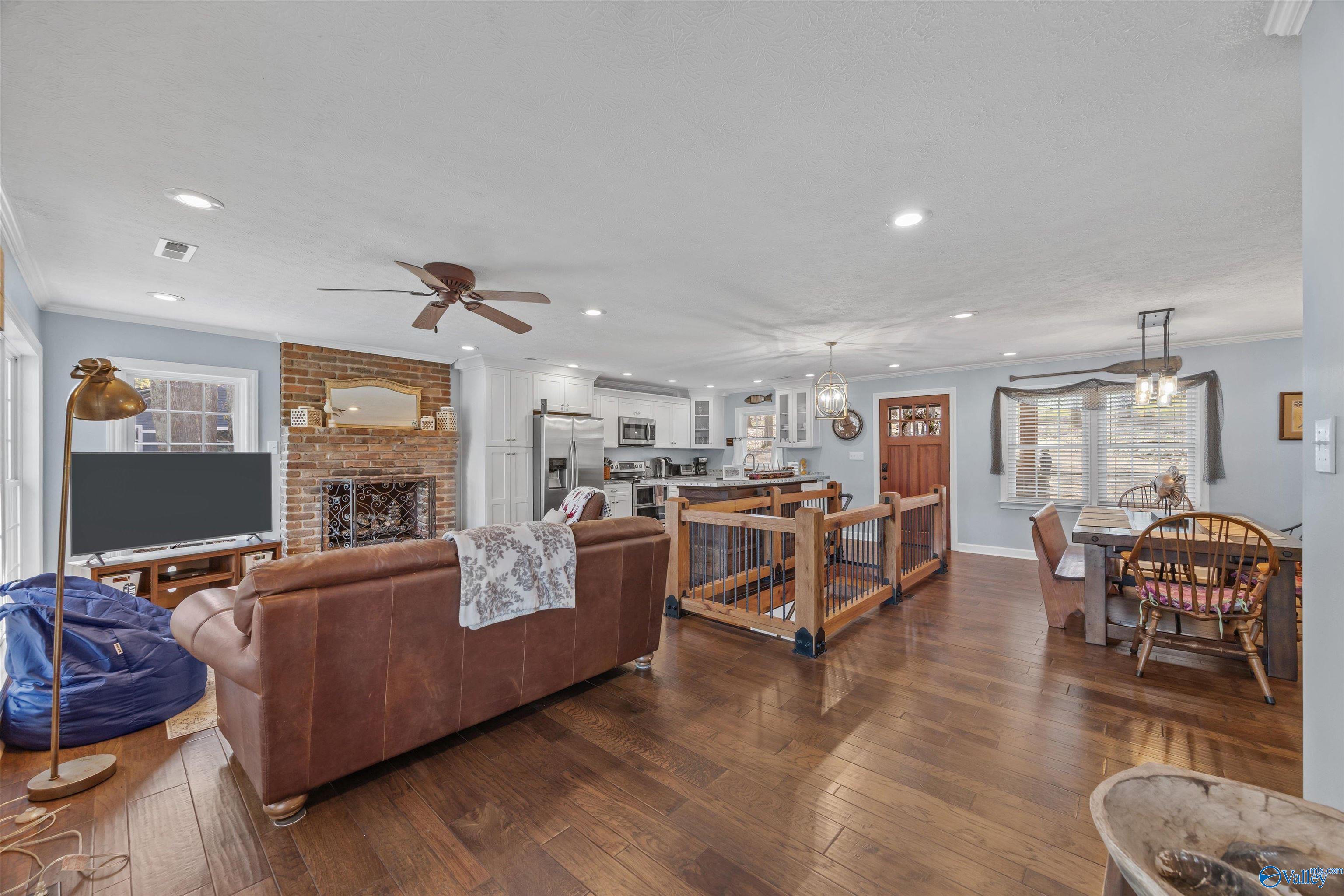 16946 Lakeside Estates Road, Athens, Alabama image 9