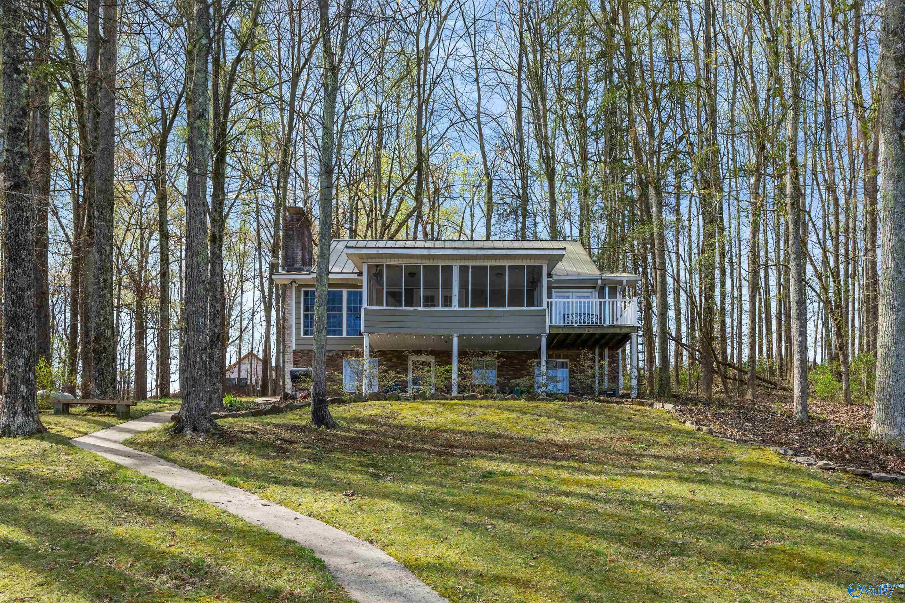 16946 Lakeside Estates Road, Athens, Alabama image 2
