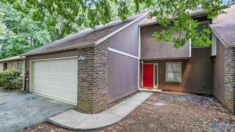 Townhouse For Sale - 306 Autumn Lane<br/> Madison, AL 35758