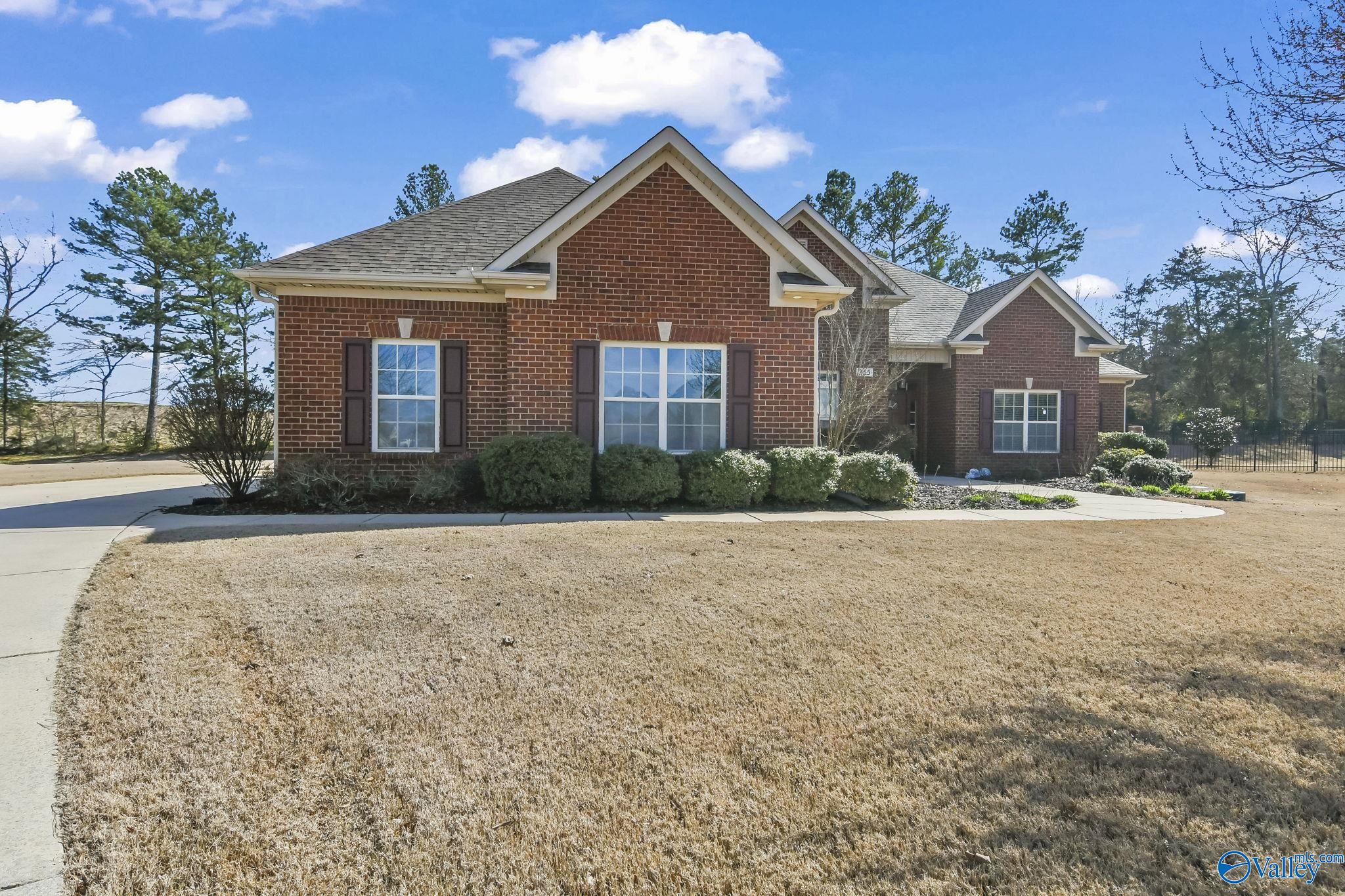 255 Waterbrook Lane, Harvest, Alabama image 1