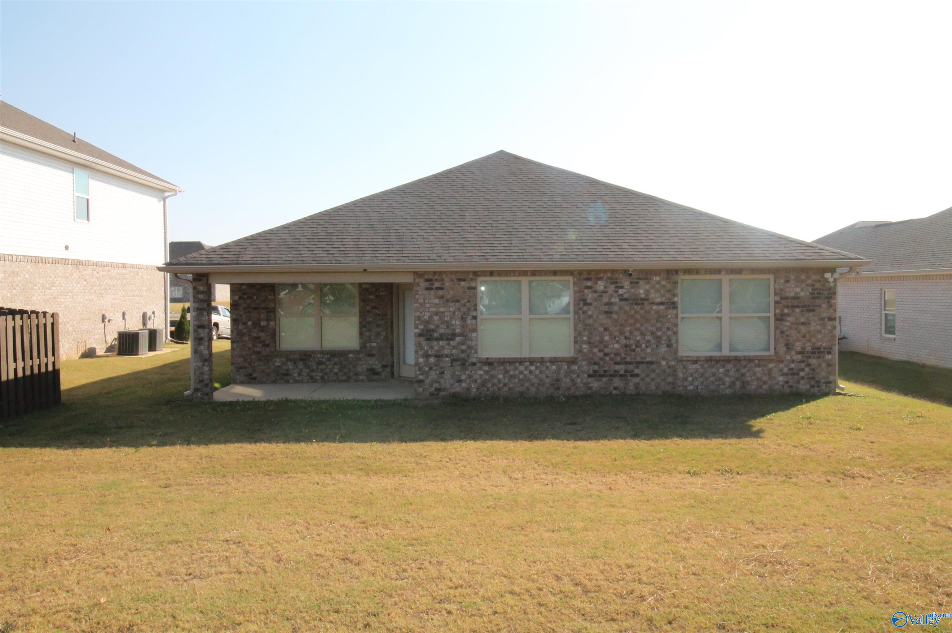 167 Cherry Laurel Drive, Hazel Green, Alabama image 4